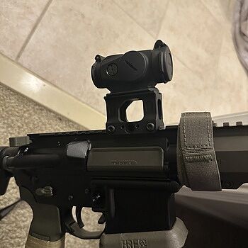 Duty RDS® MR Red Dot Sight - One-piece Torsion Nut Mount Duty RDS® MR Red Dot Sight - One-piece Torsion Nut Mount